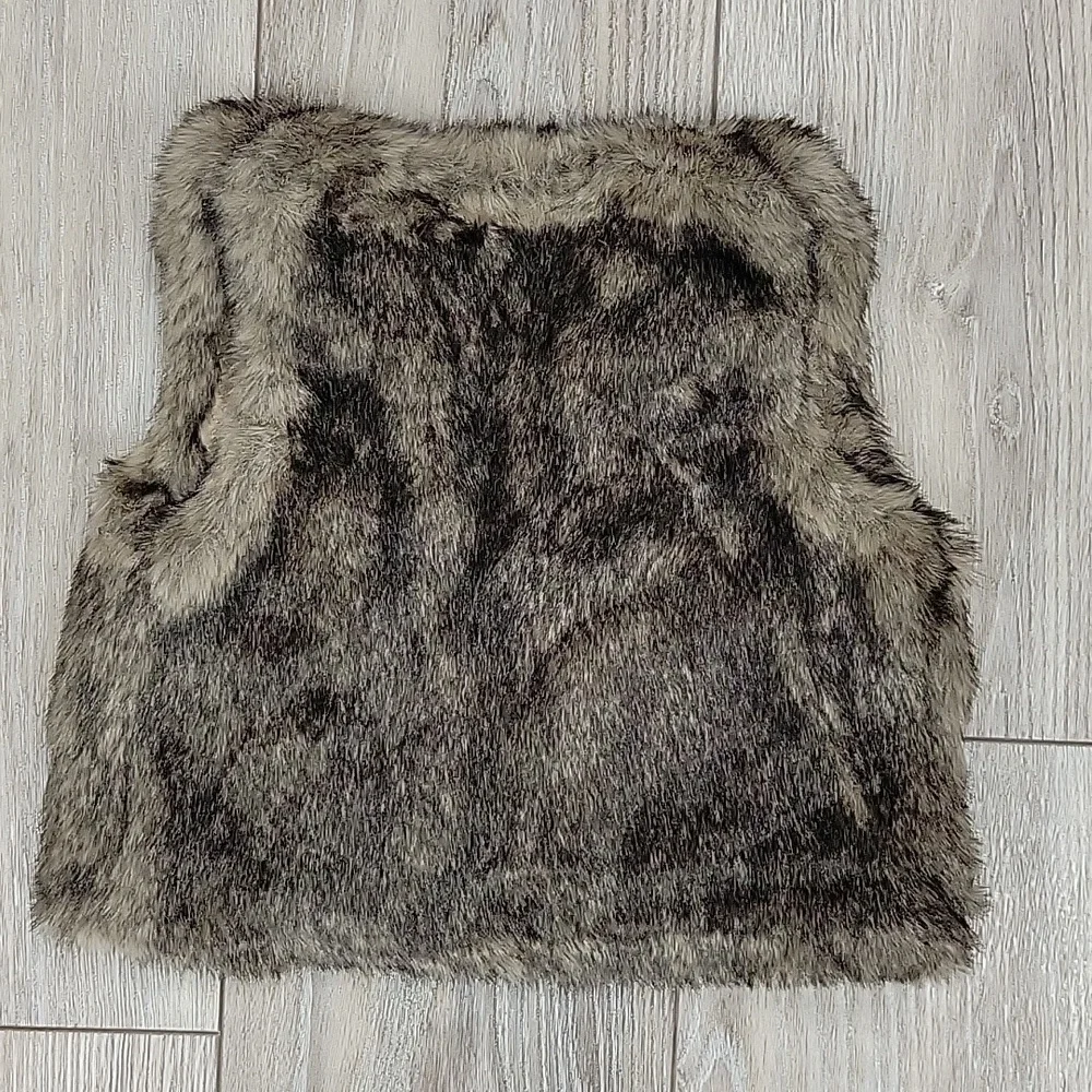 Carter's Little Girl Size 3T Brown Faux Fur Vest